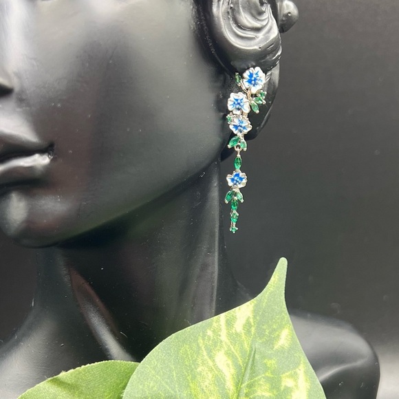 NIB 925 Plated Enamel Flower Inlay Drop Earrings with Crystal Accents - Picture 1 of 16
